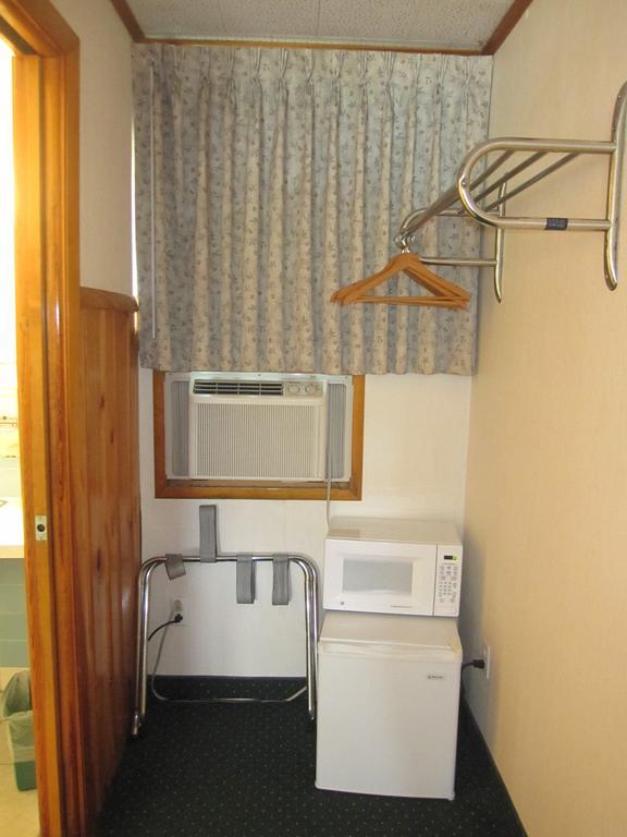 Wakita Court Motel Queensbury Pokój zdjęcie