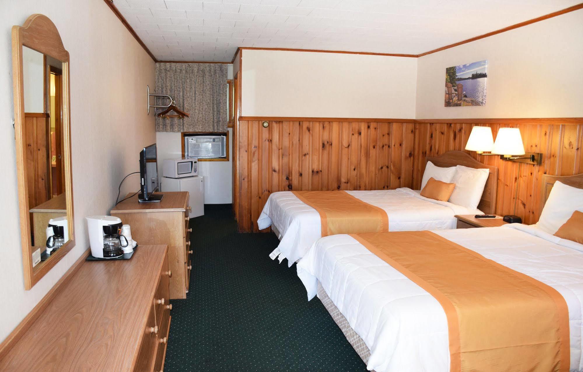Wakita Court Motel Queensbury Zewnętrze zdjęcie